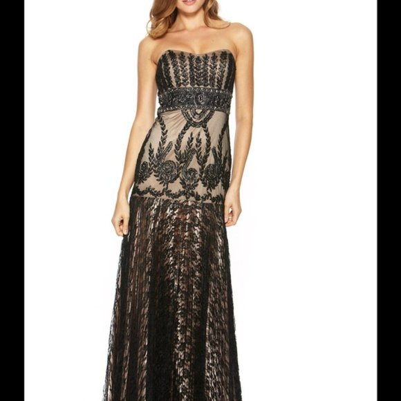 Sue Wong Black/Nude Beaded Evening Gown Size 6